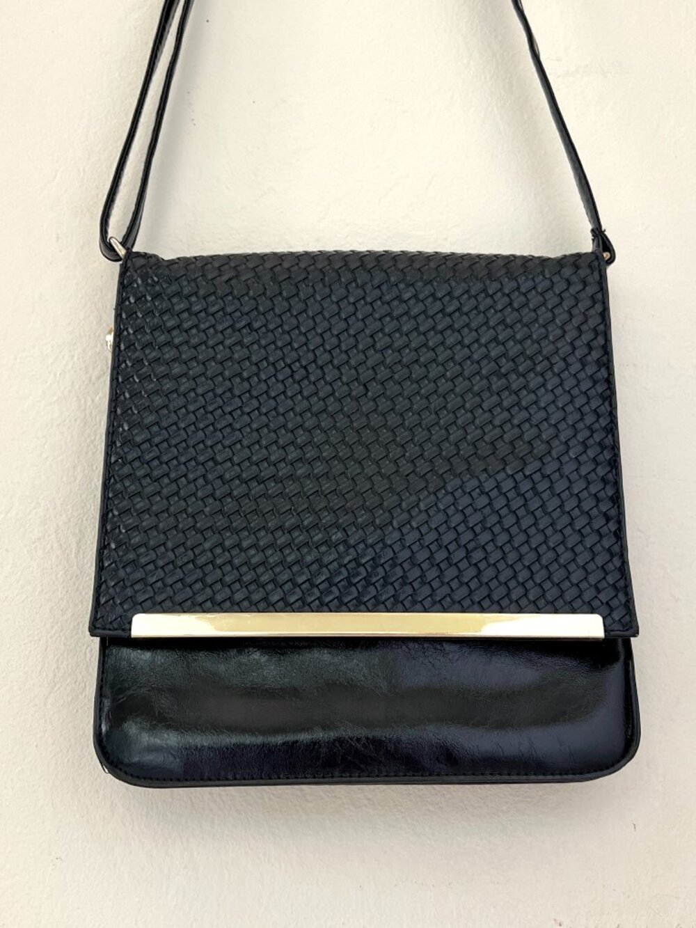 Black Faux Leather Woven Structured Minimalist CBK Aesthetic 9x9 Crossbody Purse